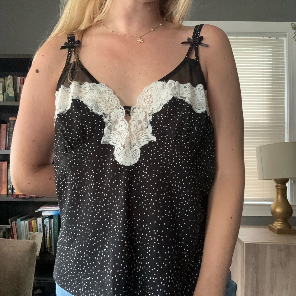 Vintage Y2K Black and White Lace Camisole